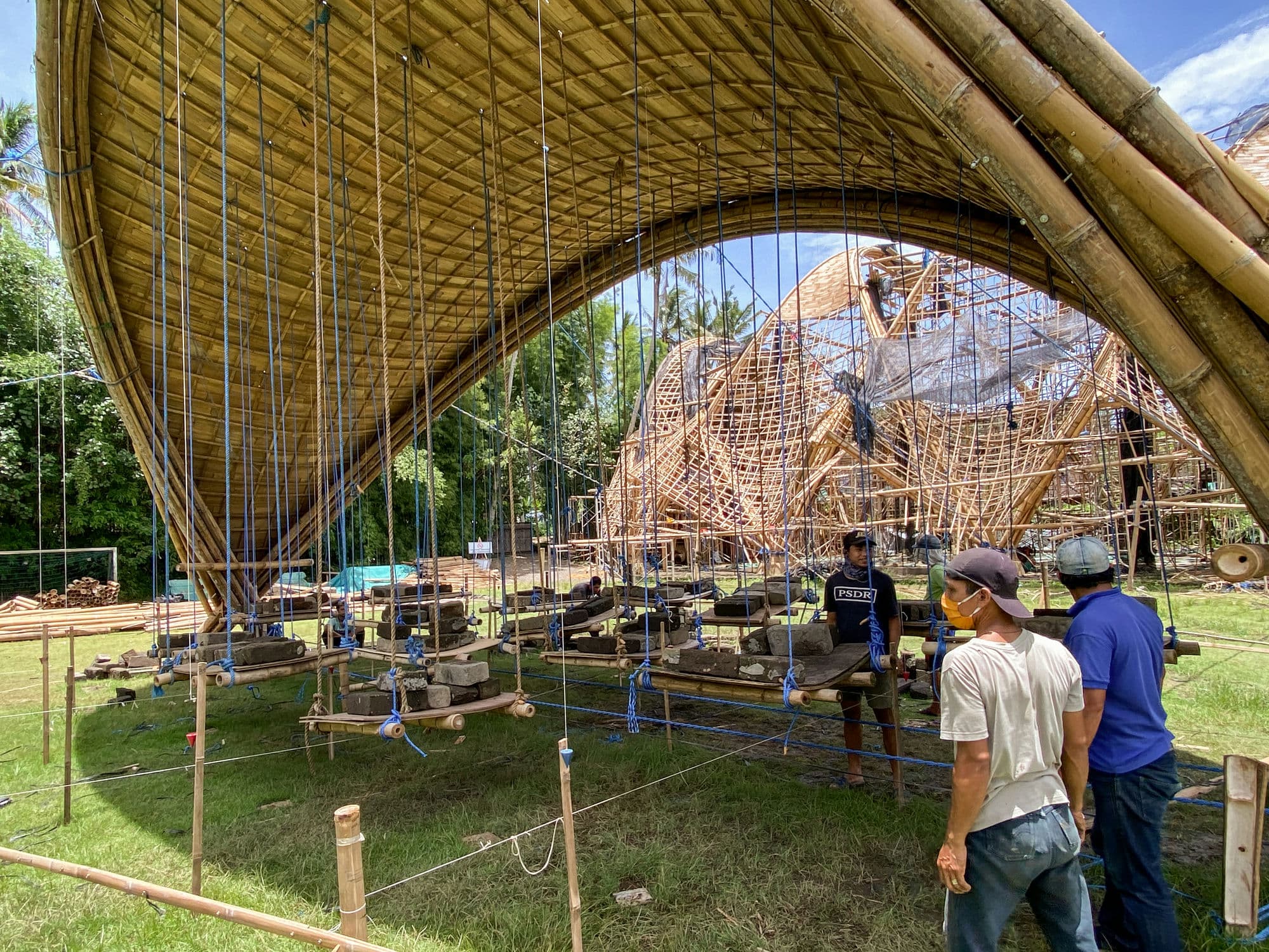 The Arc (Green School Bali) — imagen 3
