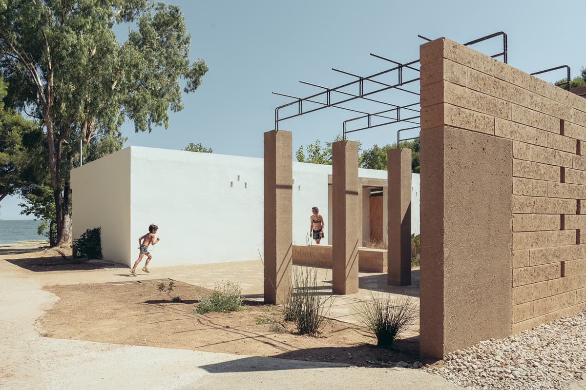 Camping Alfacs — Tapialblock
