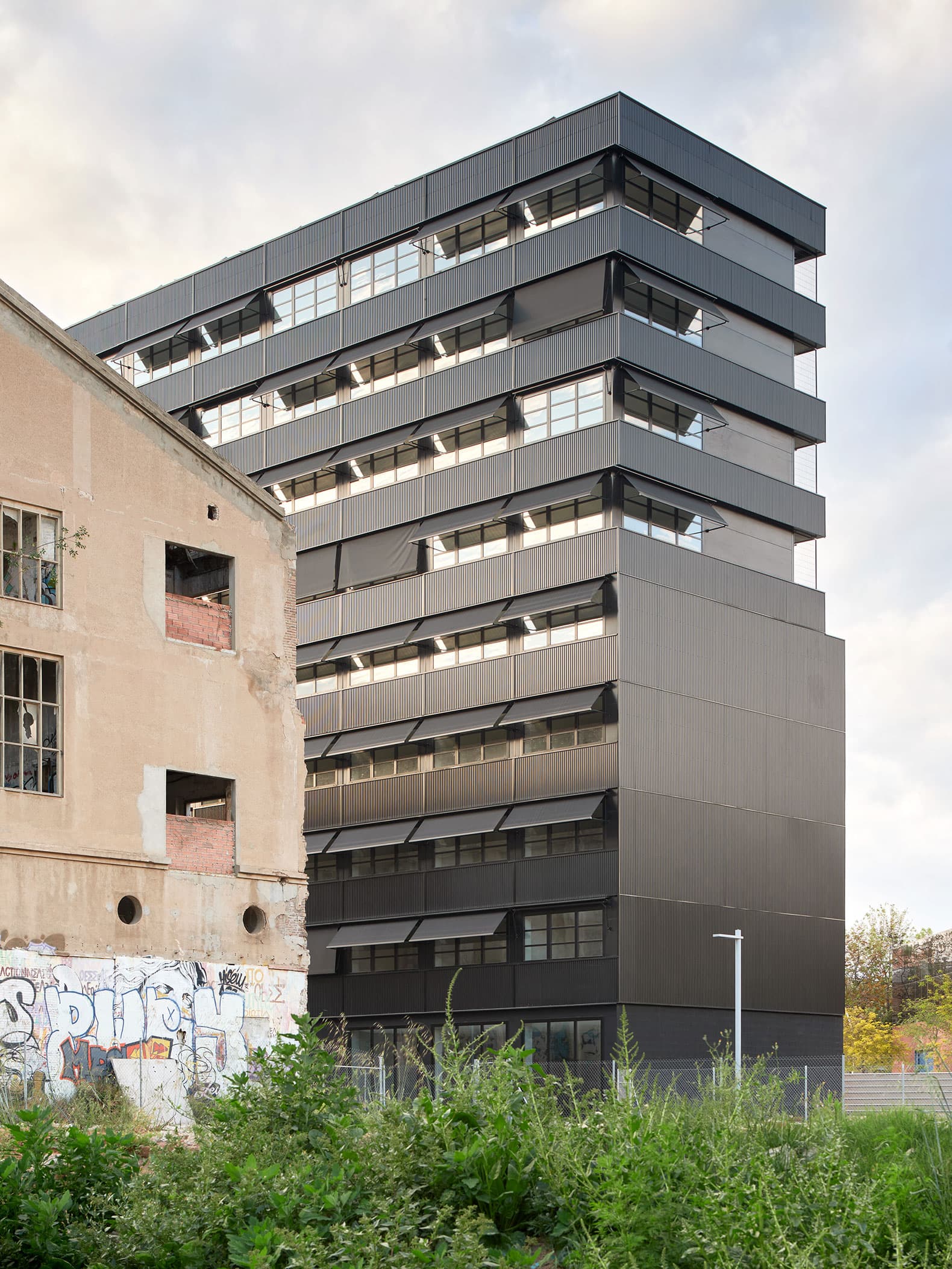 56 viviendas sociales industrializadas en Sant Martí
